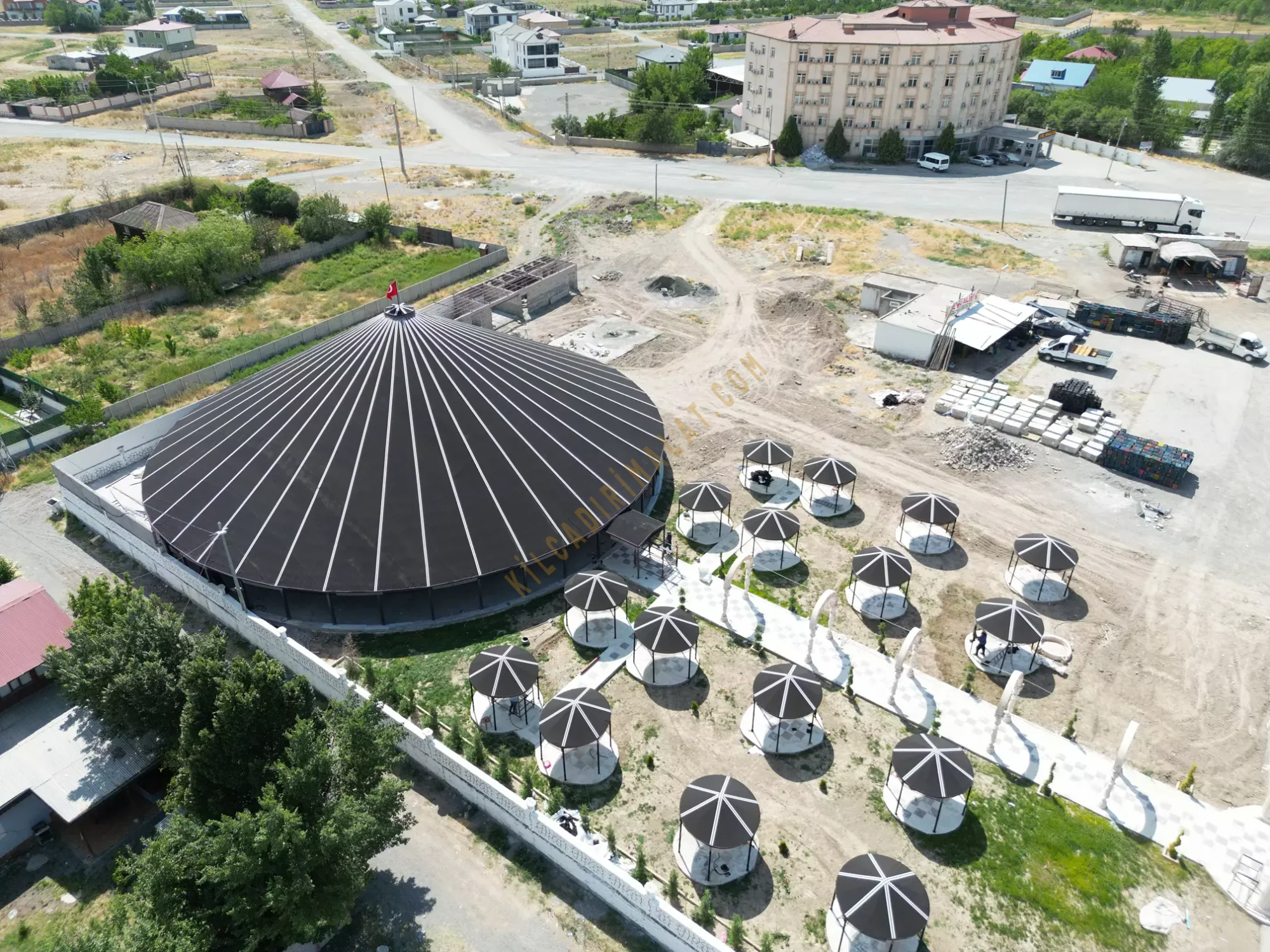 Igdır Belediyesi Düğün Salonu ( Türkiye’nin Tek Parça Orta Direksiz En büyük Çadırı )